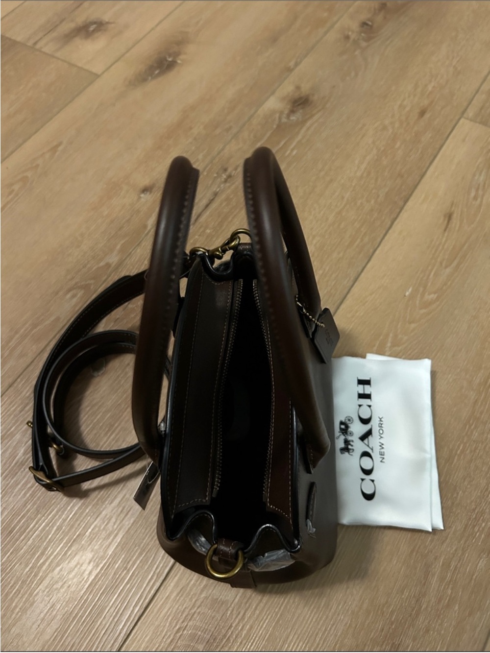 Coach Soft Empire Carryall Bag - Picture 5 of 8
